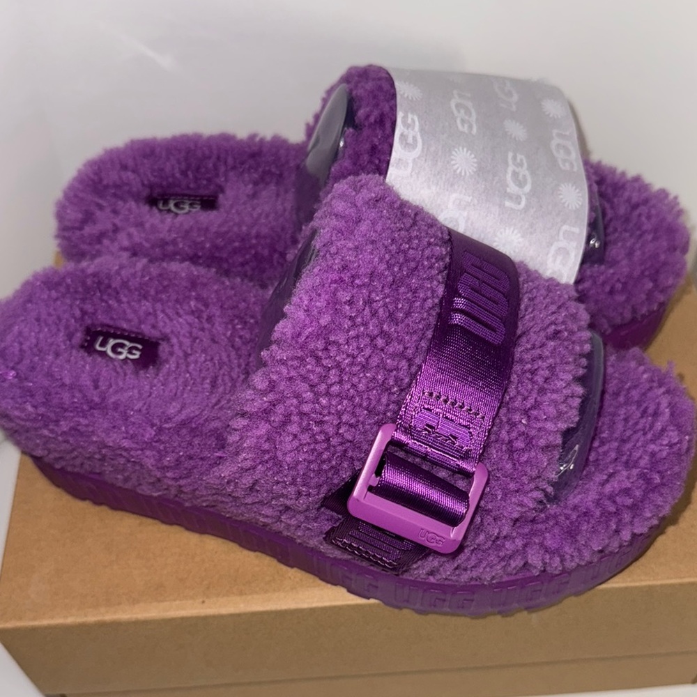 UGG Purple Fluffy Sandals